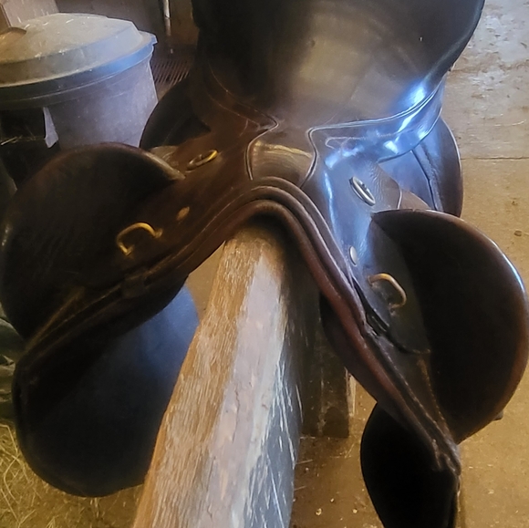 Australian Saddle - Picture 8 of 9